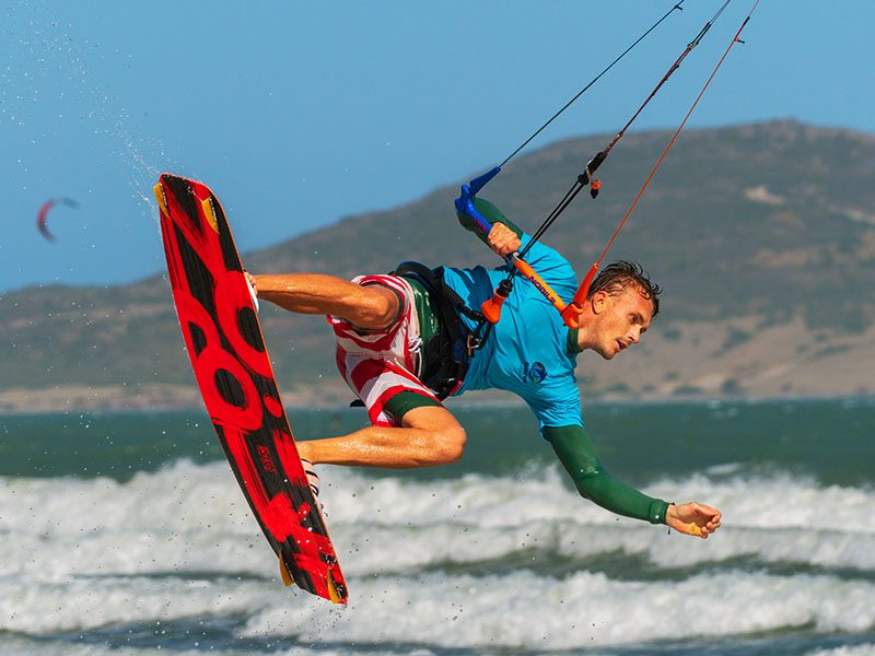 Kitesurfing in Nha Trang